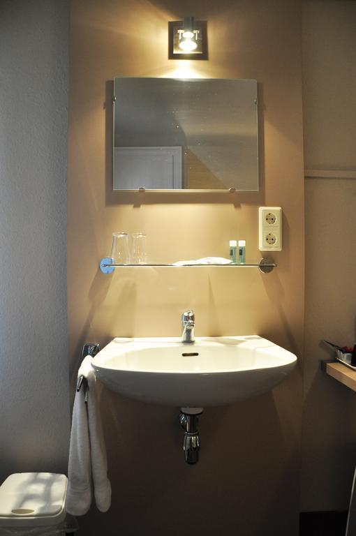 Hotel Het Anker Heythuysen Oda fotoğraf